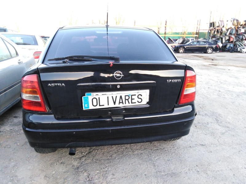 opel astra g fastback (t98) del año 2000