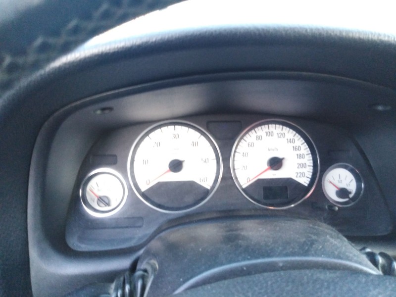 opel astra g fastback (t98) del año 2000