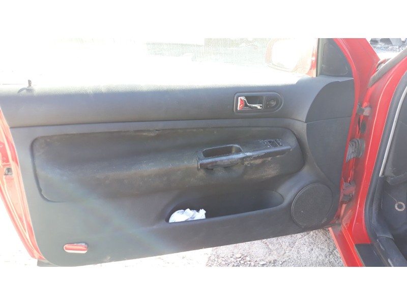 volkswagen golf iv berlina (1j1) del año 1997