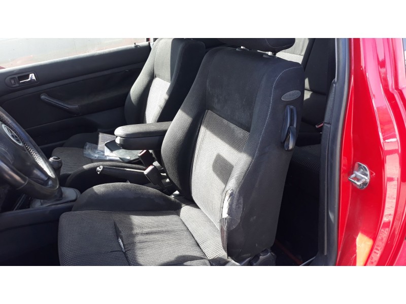 volkswagen golf iv berlina (1j1) del año 1997