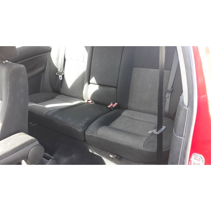 volkswagen golf iv berlina (1j1) del año 1997