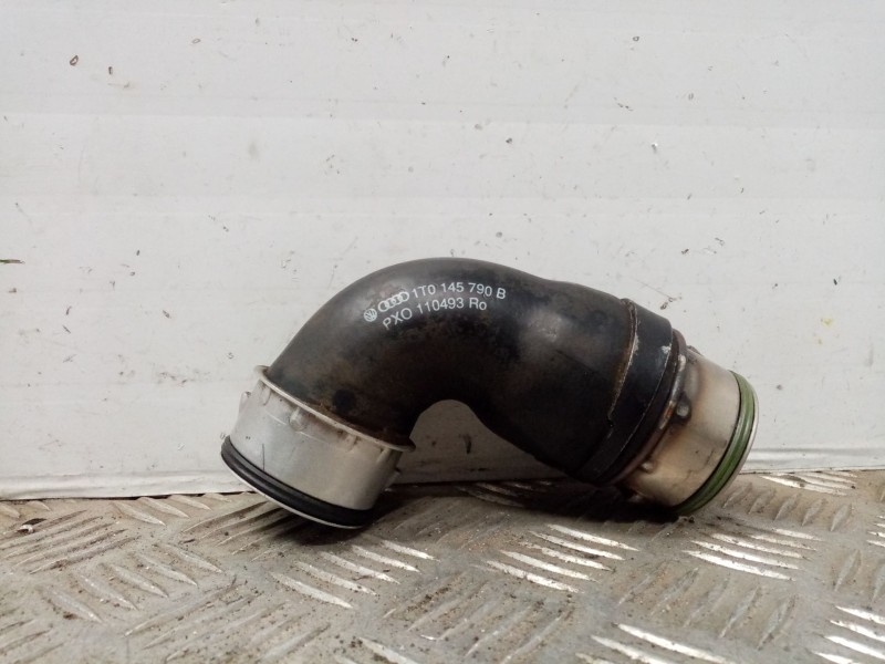 Recambio de tubo turbocompresor para seat altea (5p1) referencia OEM IAM 1T0145790B  