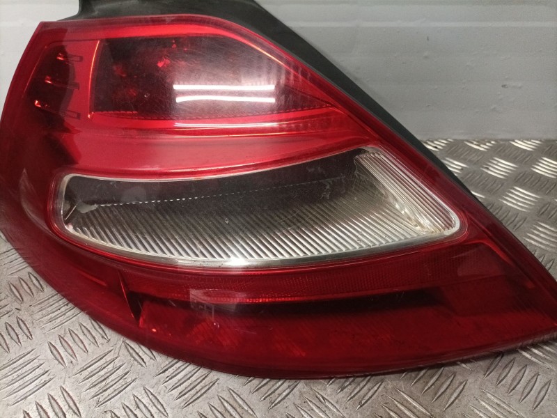 Recambio de piloto trasero izquierdo para renault megane ii berlina 5p referencia OEM IAM   