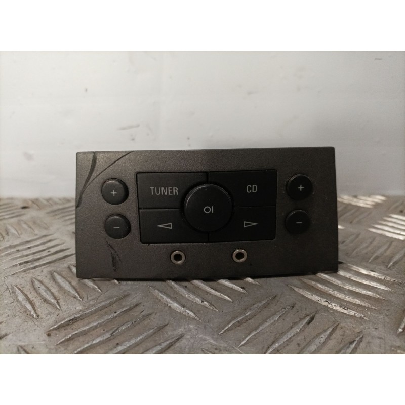 Recambio de mando control radio para opel astra h ber. 1.7 16v cdti referencia OEM IAM   