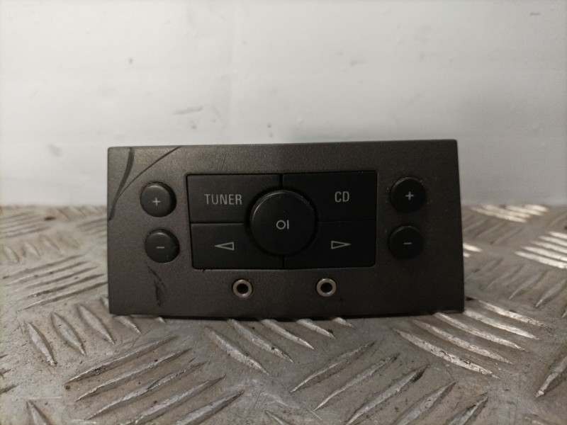 Recambio de mando control radio para opel astra h ber. 1.7 16v cdti referencia OEM IAM   