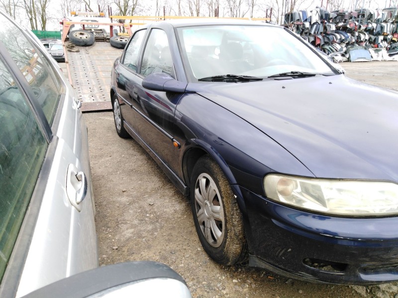 opel vectra b (j96) del año 1995