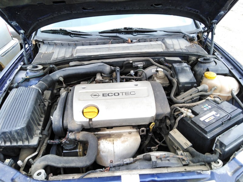 opel vectra b (j96) del año 1995