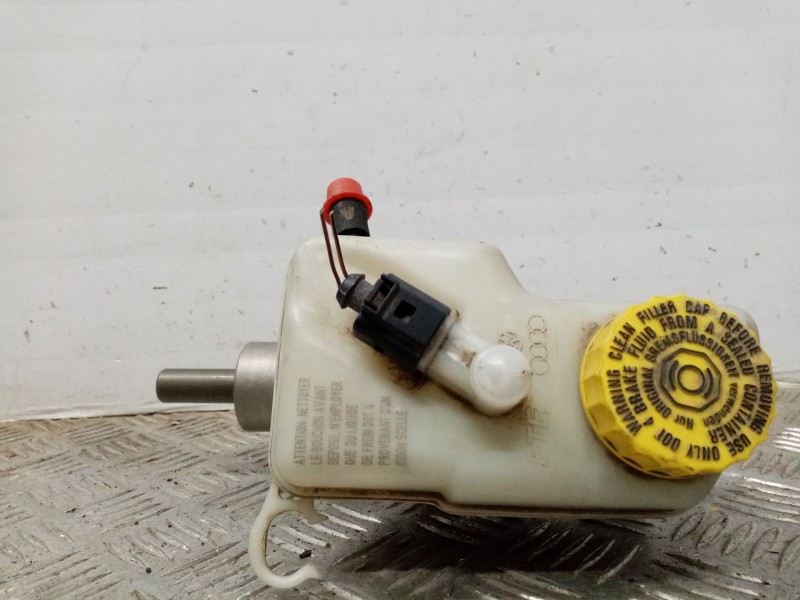 Recambio de bomba freno para skoda fabia (6y2/6y3) 1.4 referencia OEM IAM 13285237  