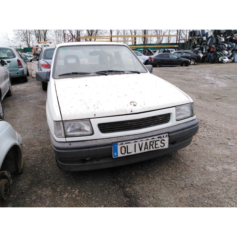 opel corsa a fastback (s83) del año 1982