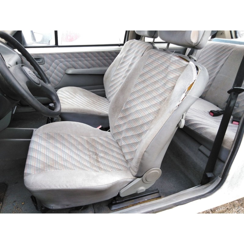 opel corsa a fastback (s83) del año 1982