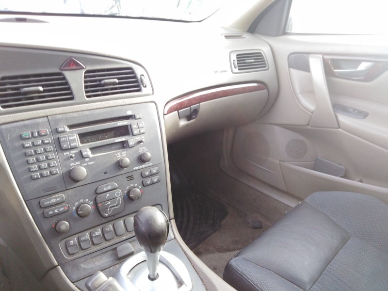 volvo s60 i (384) del año 2001