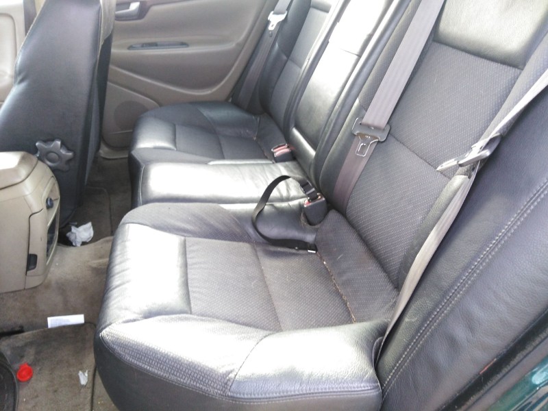 volvo s60 i (384) del año 2001