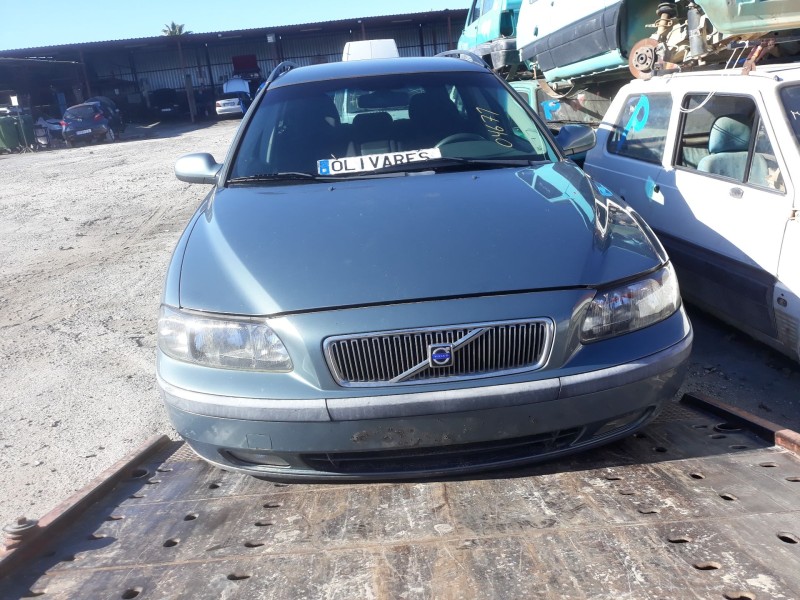 volvo v70 familiar del año 2000
