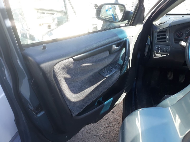 volvo v70 familiar del año 2000