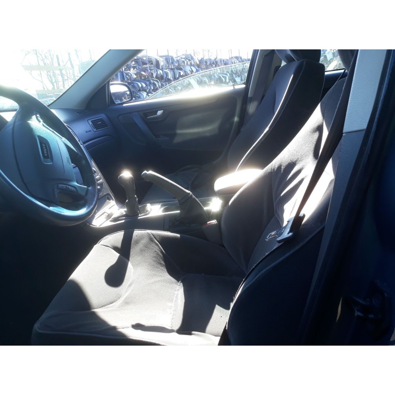 volvo v70 familiar del año 2000