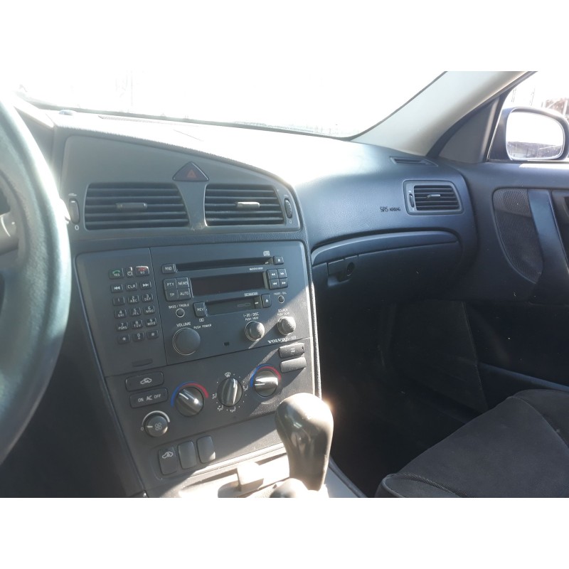 volvo v70 familiar del año 2000