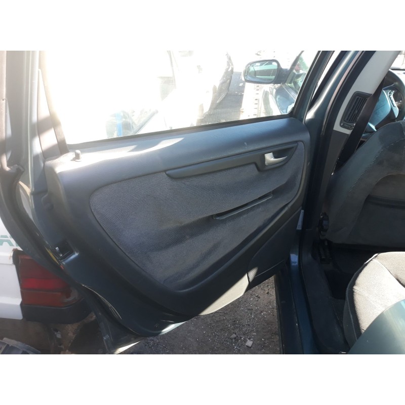 volvo v70 familiar del año 2000