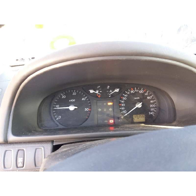 renault laguna ii (bg0) authentique   |   11.01 - 12.05 | 2001 - 2005 | 101 cv / 74 kw del año 2001