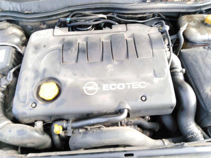 opel astra h gtc (a04) del año 2005