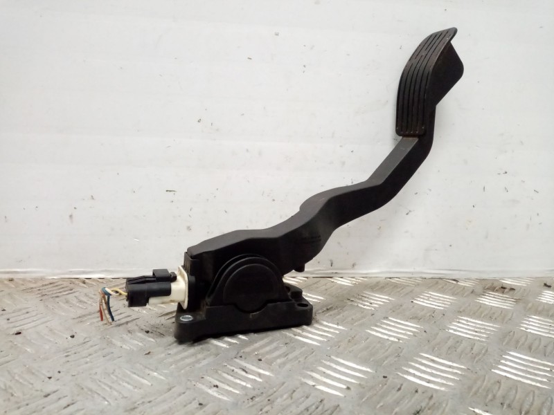 Recambio de potenciometro pedal para peugeot 206 berlina xt referencia OEM IAM 0280755026  