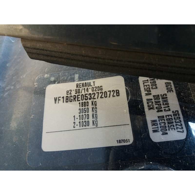 renault laguna ii (bg0) authentique   |   11.01 - 12.05 | 2001 - 2005 | 101 cv / 74 kw del año 2001