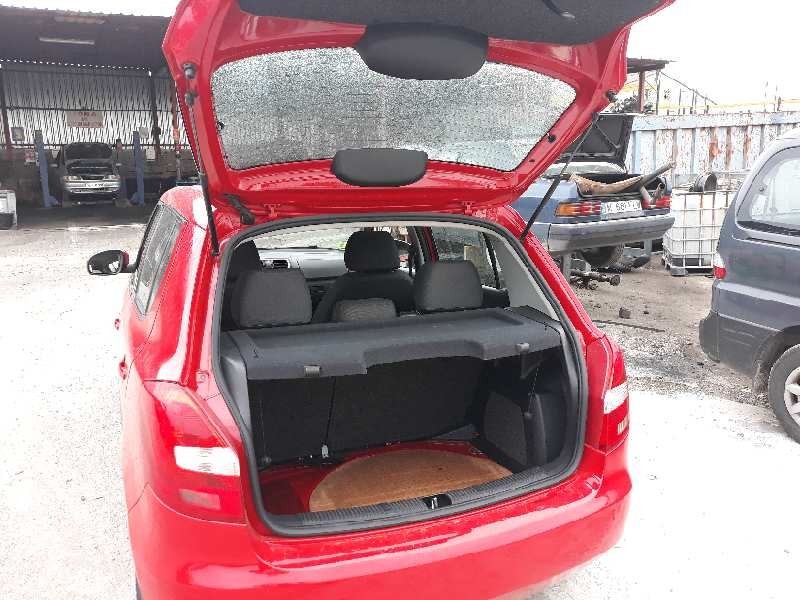 skoda fabia (5j2 ) 1.2   |   0.07 - ... | 2007 | 60 cv / 44 kw del año 2007