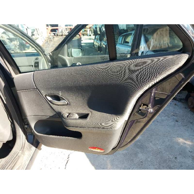 renault laguna ii (bg0) authentique   |   11.01 - 12.05 | 2001 - 2005 | 101 cv / 74 kw del año 2001