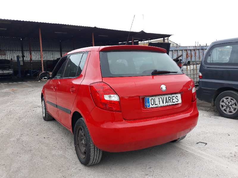 skoda fabia (5j2 ) 1.2   |   0.07 - ... | 2007 | 60 cv / 44 kw del año 2007