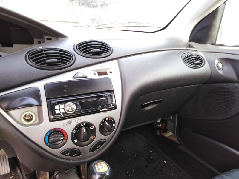ford focus i (daw, dbw) del año 1998