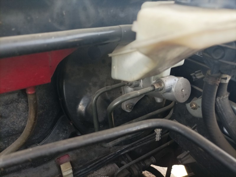 Recambio de servofreno para mazda 3 (bk) 1.6 di turbo referencia OEM IAM BP8J43950B 3N612B195EJ 