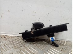 Recambio de mando elevalunas delantero derecho para mitsubishi galant berlina (ea0) 2.4 gdi cat referencia OEM IAM MR252818   2