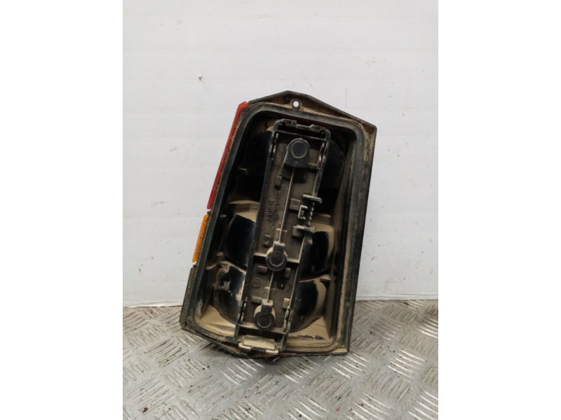 Recambio de piloto trasero derecho para seat marbella 0.9 referencia OEM IAM   