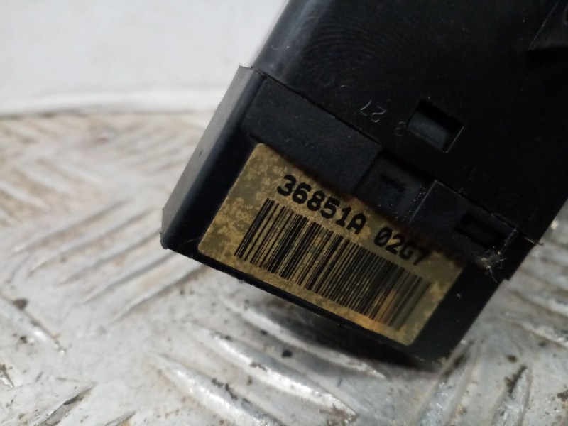 Recambio de mando luces para nissan primera berlina (p11) 1.6 16v cat referencia OEM IAM 36851A02G7  