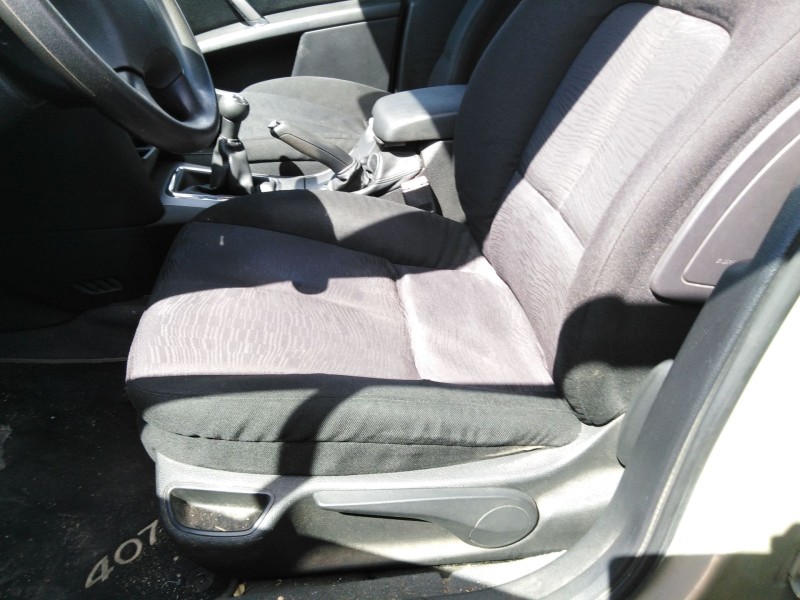 peugeot 407 (6d_) del año 2004