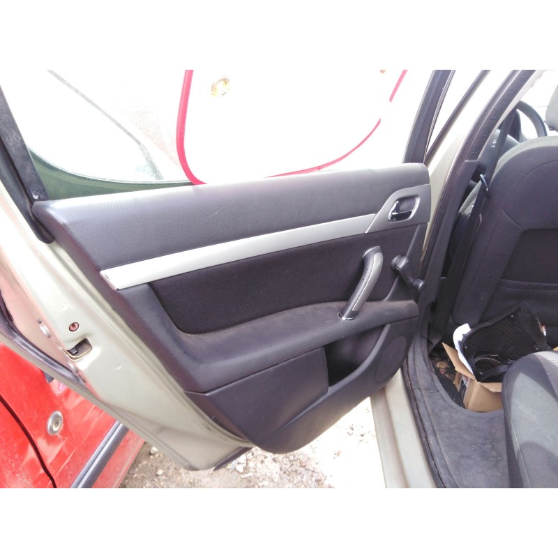 peugeot 407 (6d_) del año 2004