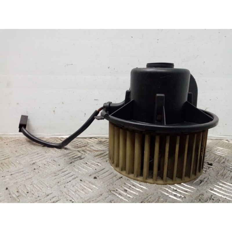 Recambio de ventilador calefaccion para volkswagen passat berlina (3a2) referencia OEM IAM   