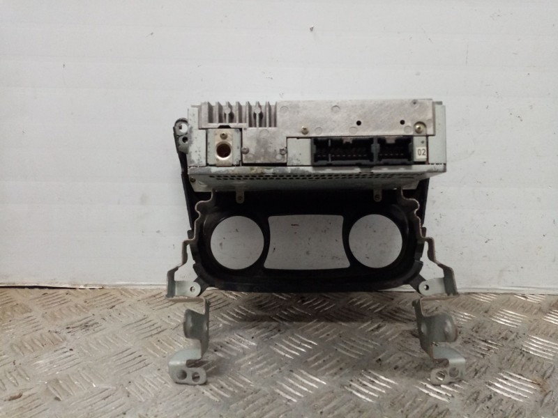 Recambio de sistema audio / radio cd para nissan almera (n16/e) referencia OEM IAM 28185BN800  