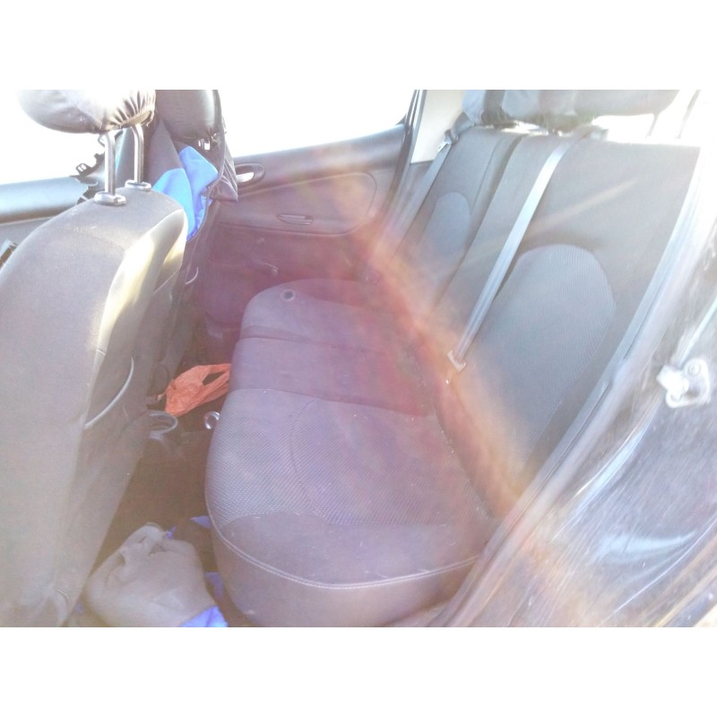 peugeot 206 sedán del año 2008