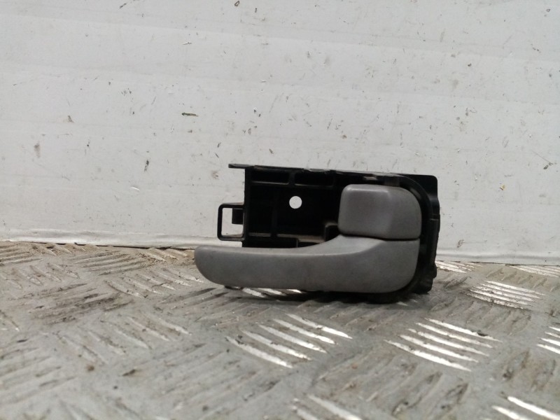 Recambio de maneta interior delantera derecha para nissan almera (n16/e) referencia OEM IAM   