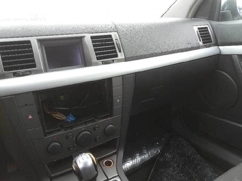 opel vectra c berlina 2.2 16v dti cat (y 22 dtr / l50)   |   0.02 - ... | 2002 | 125 cv / 92 kw del año 2002