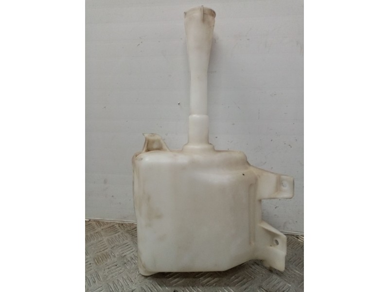 Recambio de deposito limpia para nissan almera (n16/e) referencia OEM IAM e11000176  