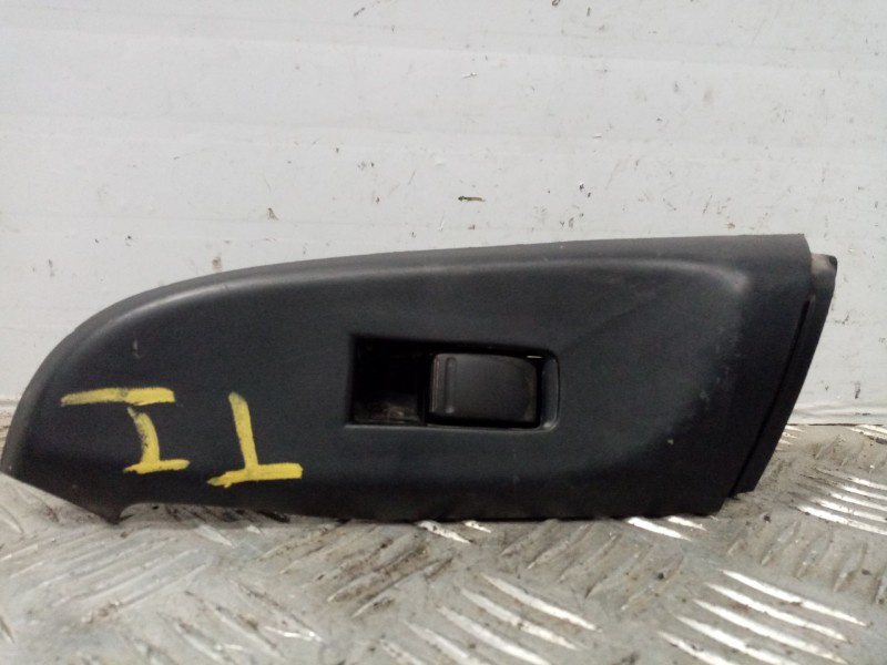 Recambio de mando elevalunas trasero izquierdo para nissan almera (n16/e) 1.5 dci turbodiesel cat referencia OEM IAM   