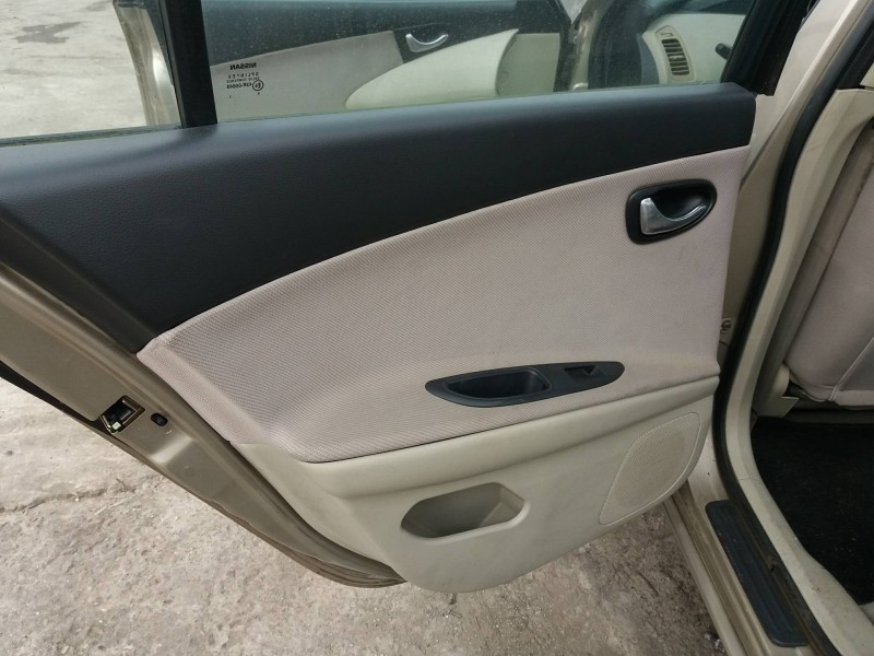 nissan primera berlina (p12) 1.6 cat   |   0.01 - ... | 2001 | 109 cv / 80 kw del año 2001