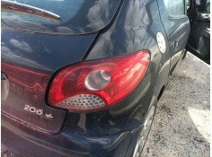 Recambio de piloto trasero derecho para peugeot 206 sedán 1.4 hdi eco 70 referencia OEM IAM 6351GV   2