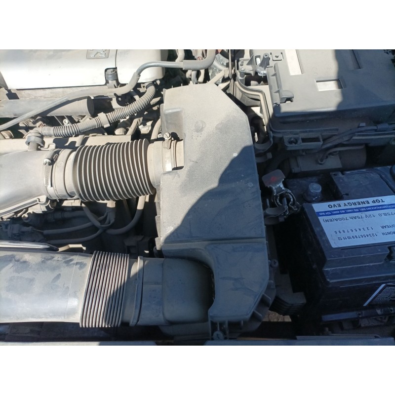 Recambio de filtro aire para peugeot 407 (6d_) 1.8 (6d6fzb) referencia OEM IAM 0  