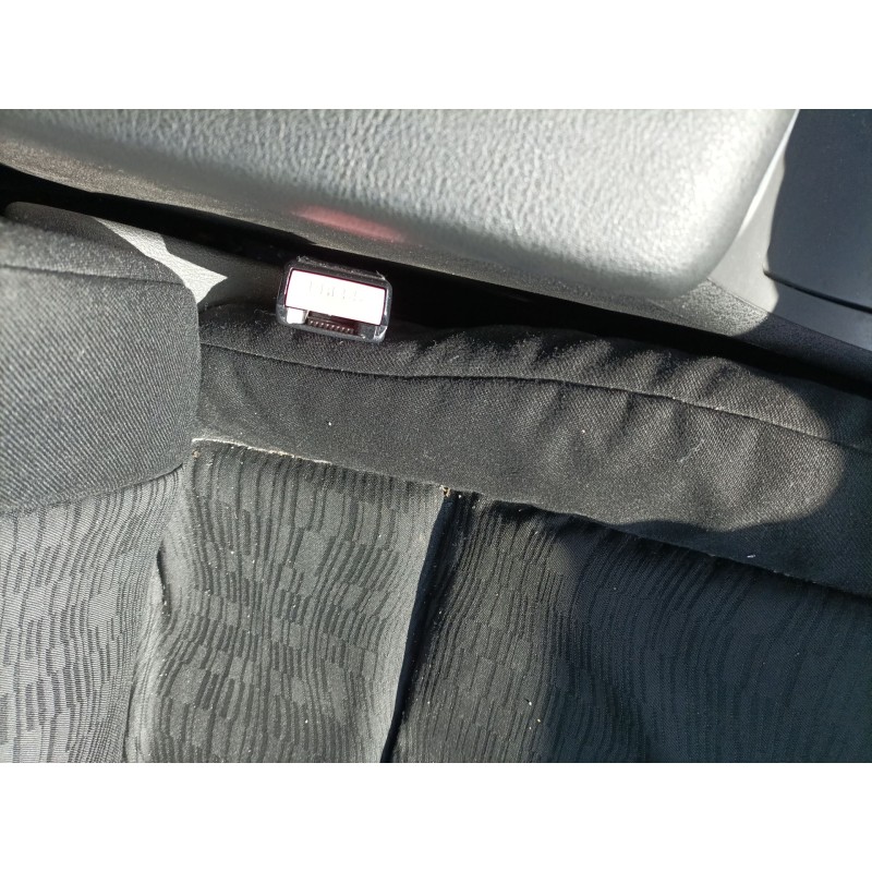Recambio de pretensor airbag derecho para peugeot 407 (6d_) 1.8 (6d6fzb) referencia OEM IAM 0  