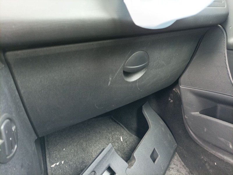 Recambio de guantera para citroen c4 i (lc_) 1.6 hdi referencia OEM IAM   