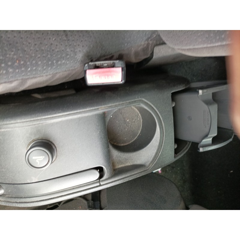 Recambio de pretensor airbag derecho para citroen c4 i (lc_) 1.6 hdi referencia OEM IAM   