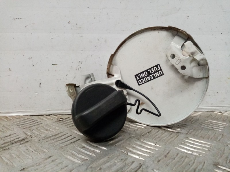 Recambio de tapon combustible para toyota yaris (ksp9/scp9/nlp9) 1.3 cat referencia OEM IAM   