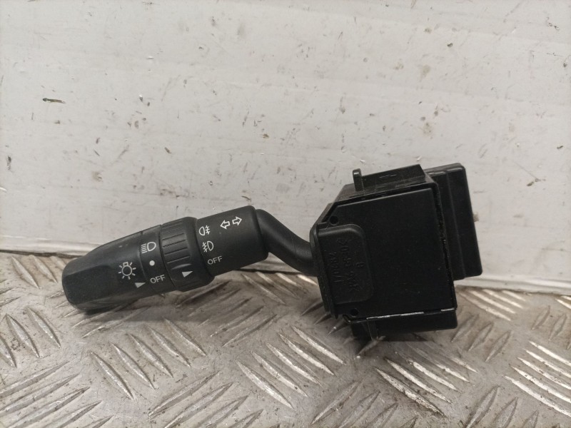 Recambio de mando luces para mazda 3 (bk) 1.6 di turbo referencia OEM IAM 17D682  